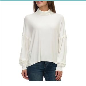 Free People Tops - super soft free people pullover Free People Tops - super soft free people pullover